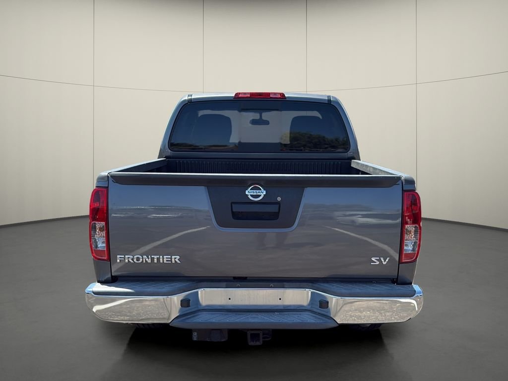 Used 2021 Gray Nissan SV image 6