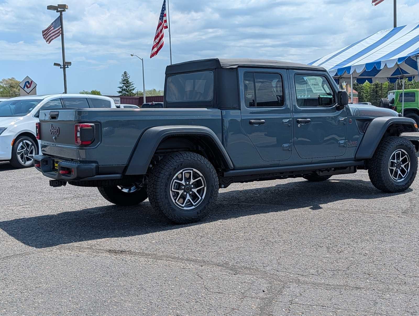 New 2026 Anvil Clear-Coat Exterior Paint Jeep Shadow Ops image 7