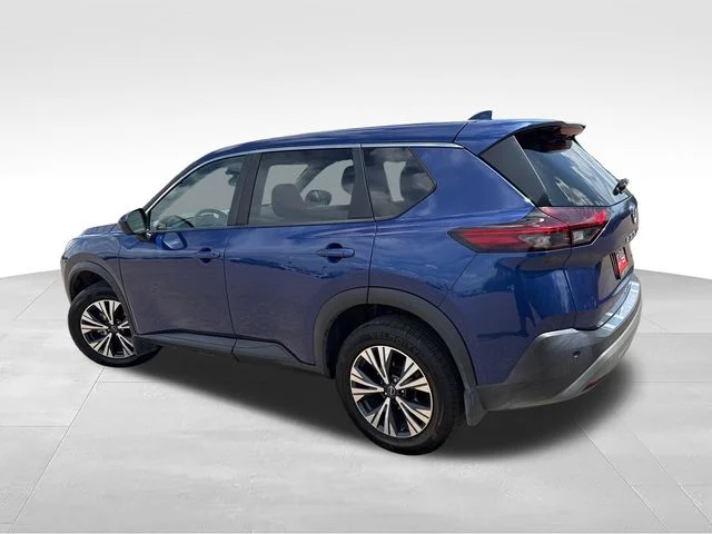 Used 2023 Blue Nissan SV image 6