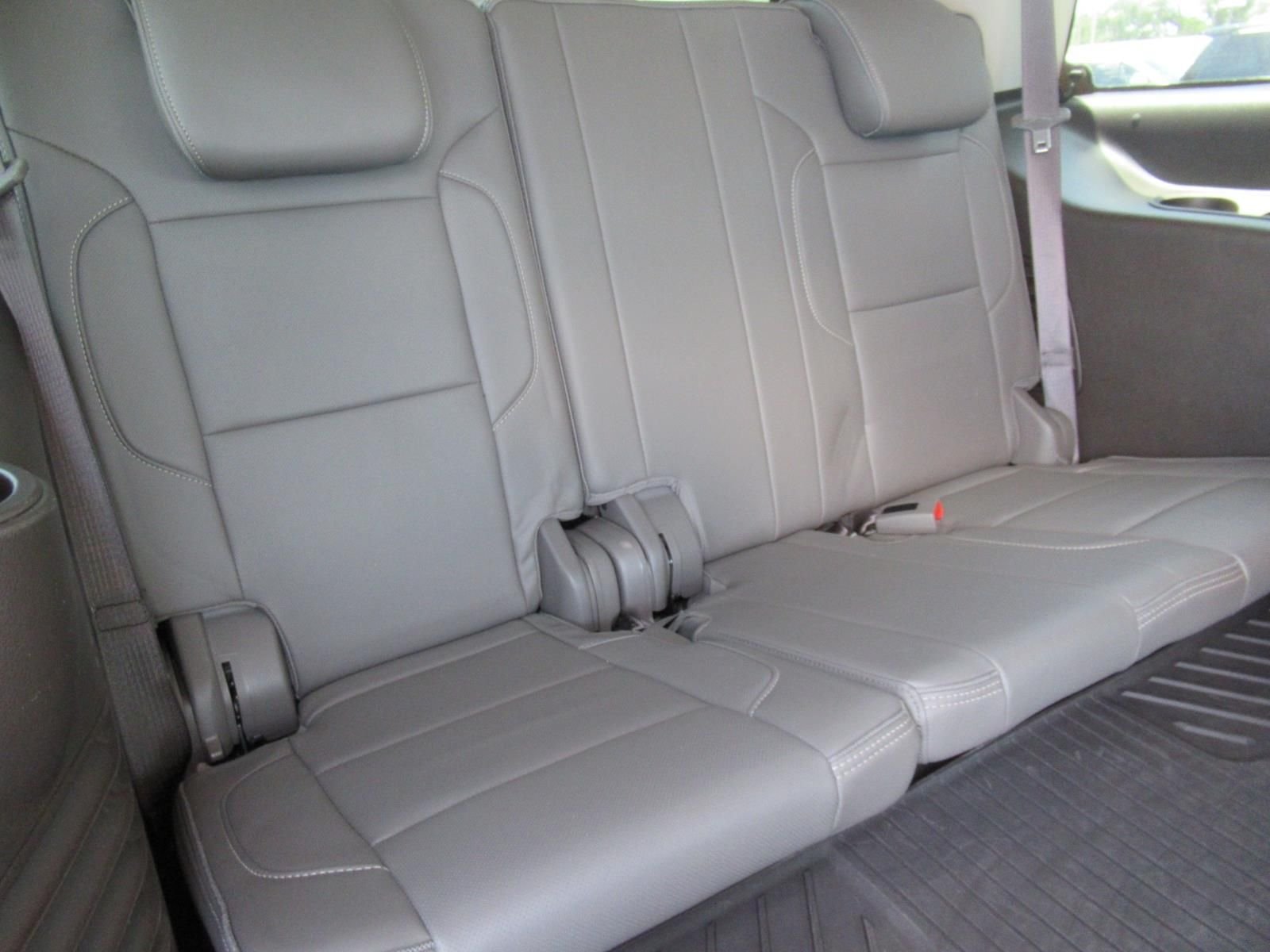Used 2019  GMC Denali image 38
