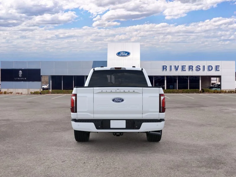 New 2026 Star White Metallic Tri-Coat Ford Platinum® image 5