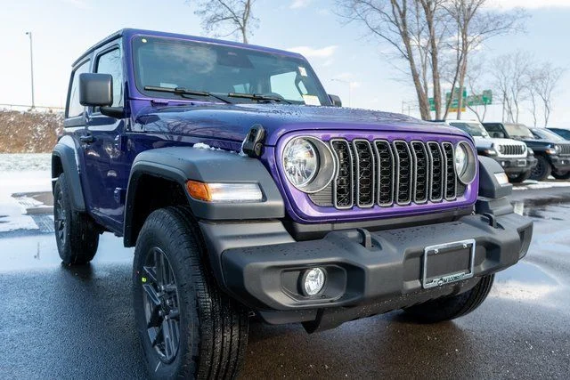 New 2026 Reign Exterior Paint Jeep Sport S image 4