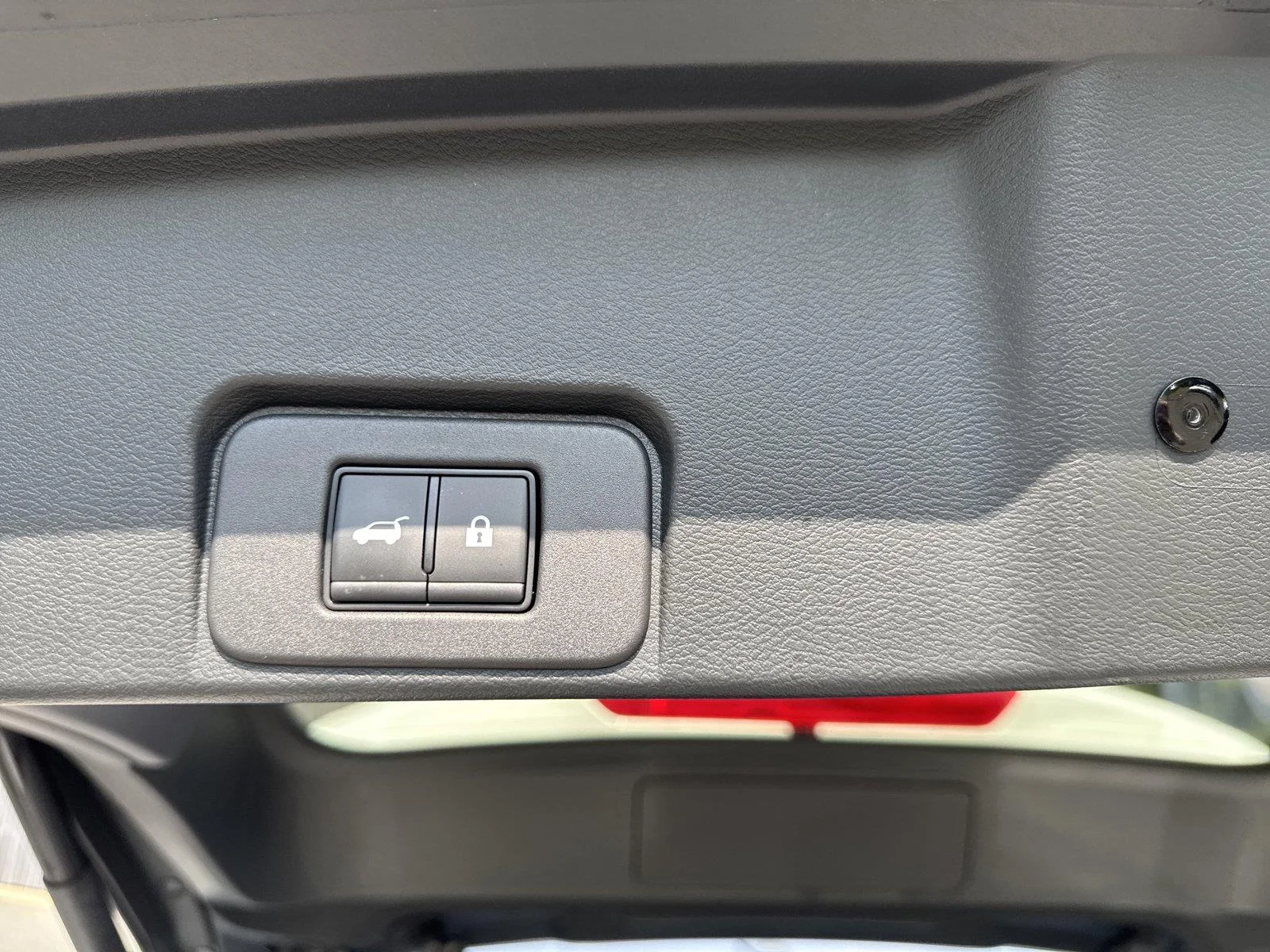 Used 2025 Everest White Pearl Nissan SL image 27