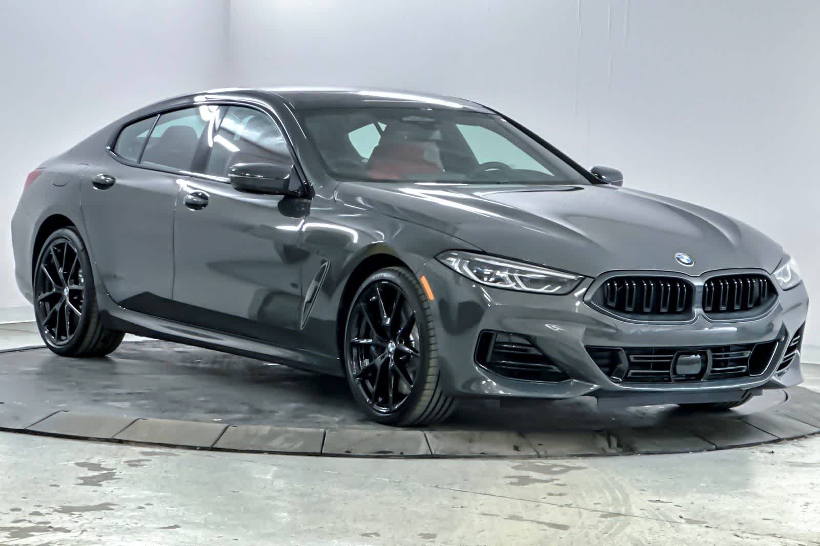 2026 BMW 8 Series 840i - Photo 9