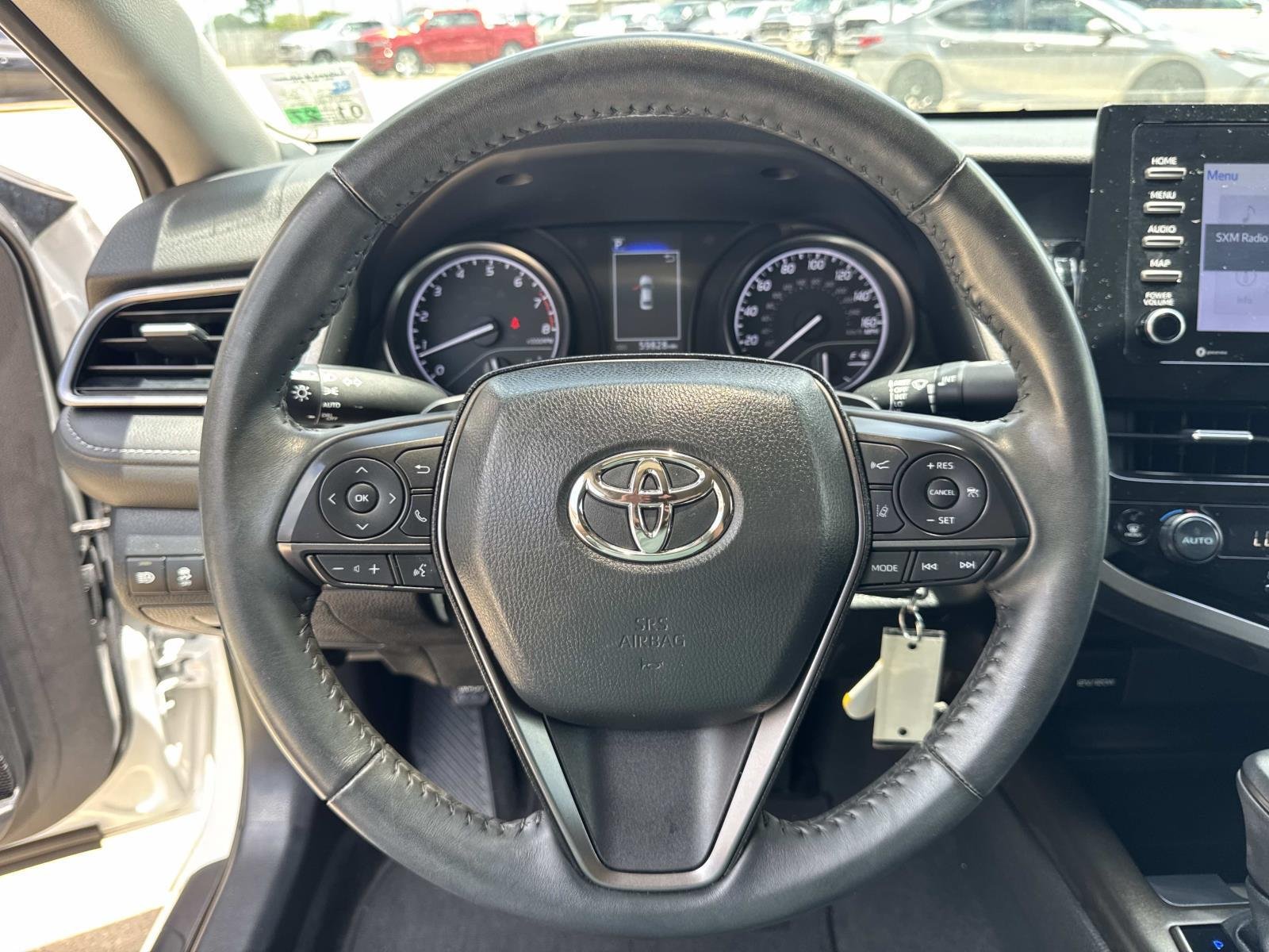 Used 2023 Ice Cap Toyota SE Nightshade image 21