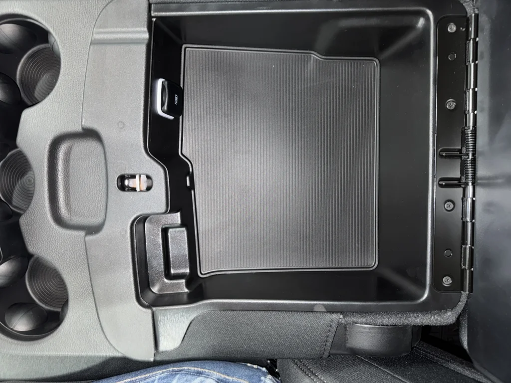 2025 RAM 2500 Tradesman - Photo 33