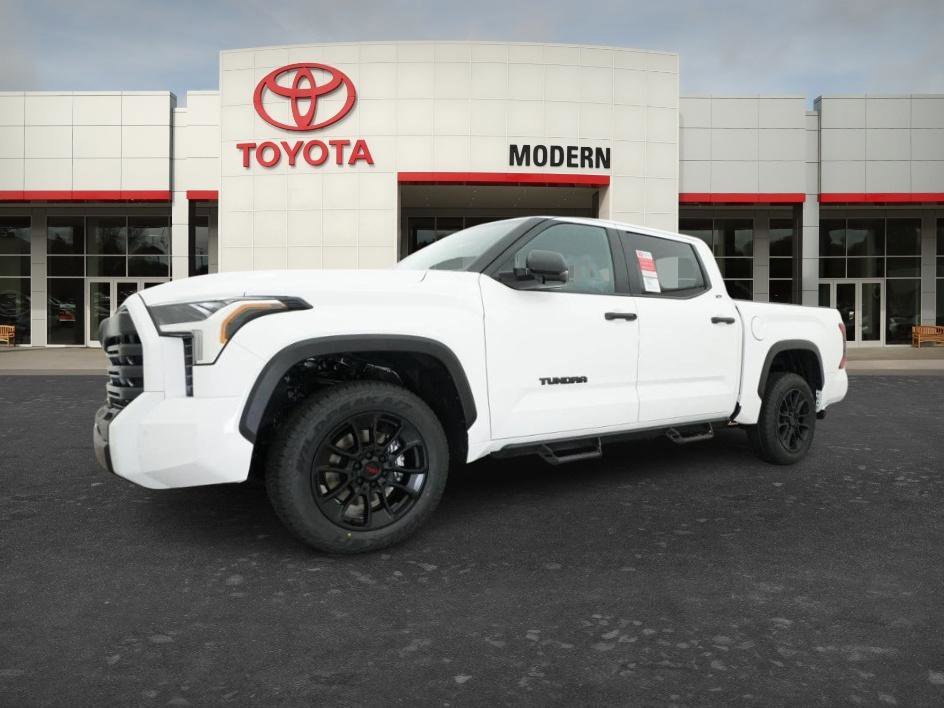 New 2026 Ice Cap Toyota SR5 image 6