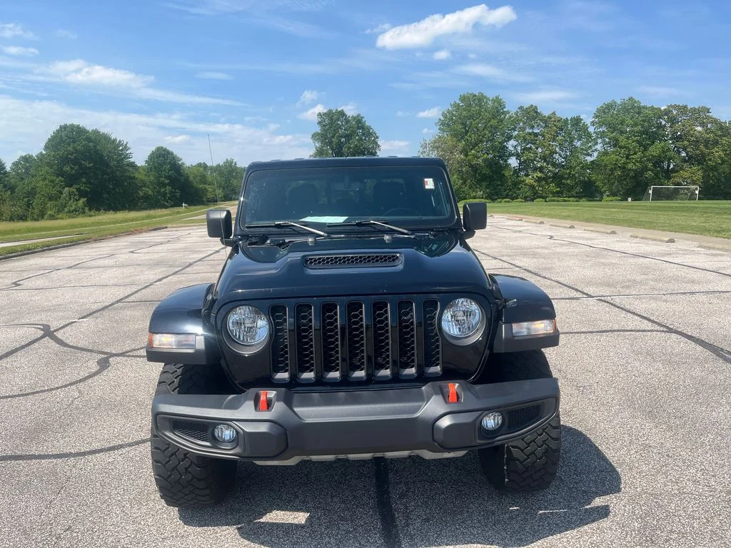 Used 2023 Black Jeep Mojave image 8