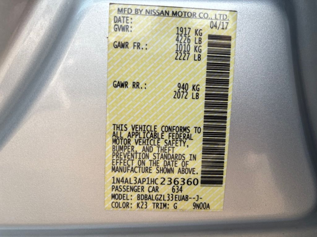 Used 2017 Silver Nissan 2.5 S image 10