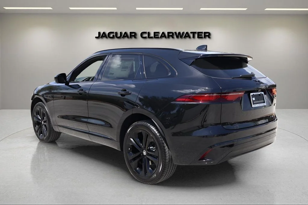 2026 Jaguar F-Pace R-Dynamic S - Photo 3