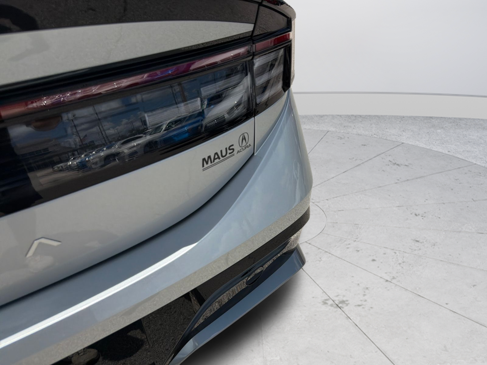 Used 2024 Silver Hyundai SEL image 36