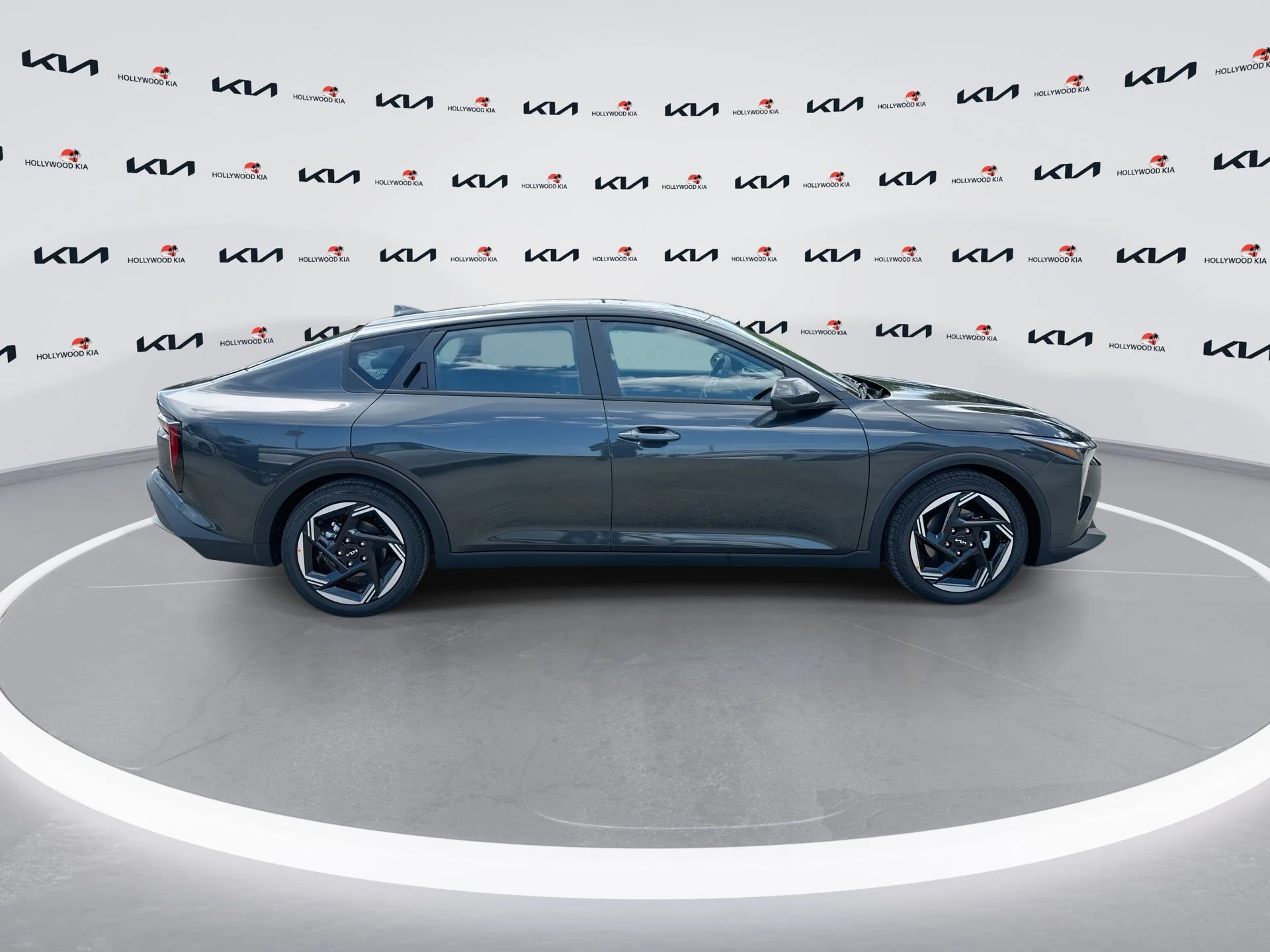 New 2026 Interstellar Gray Kia EX image 9
