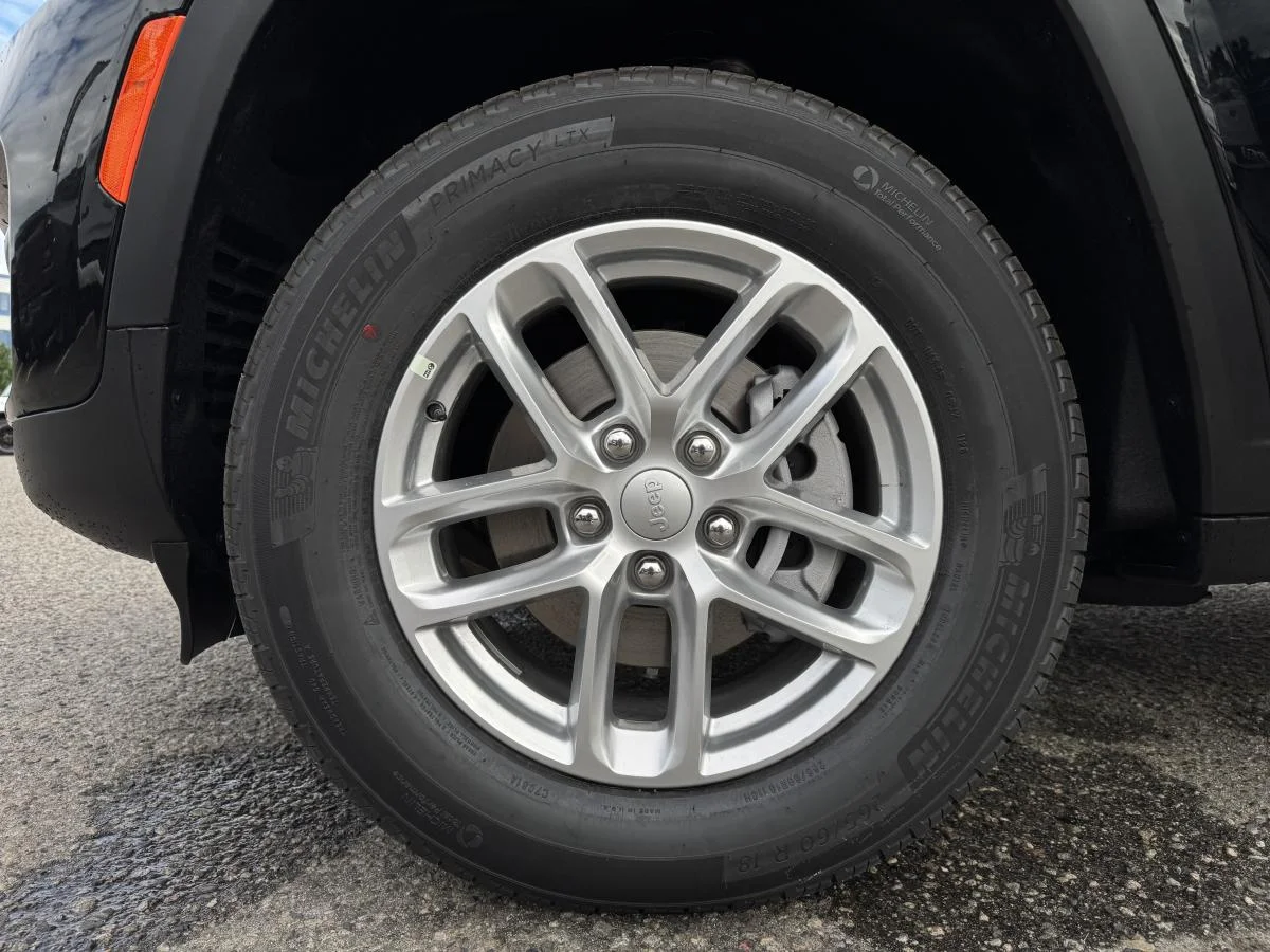 New 2026 Black Jeep Laredo image 19