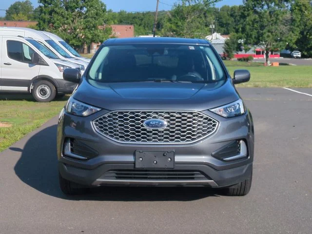 Used 2024 Gray Ford SEL image 16