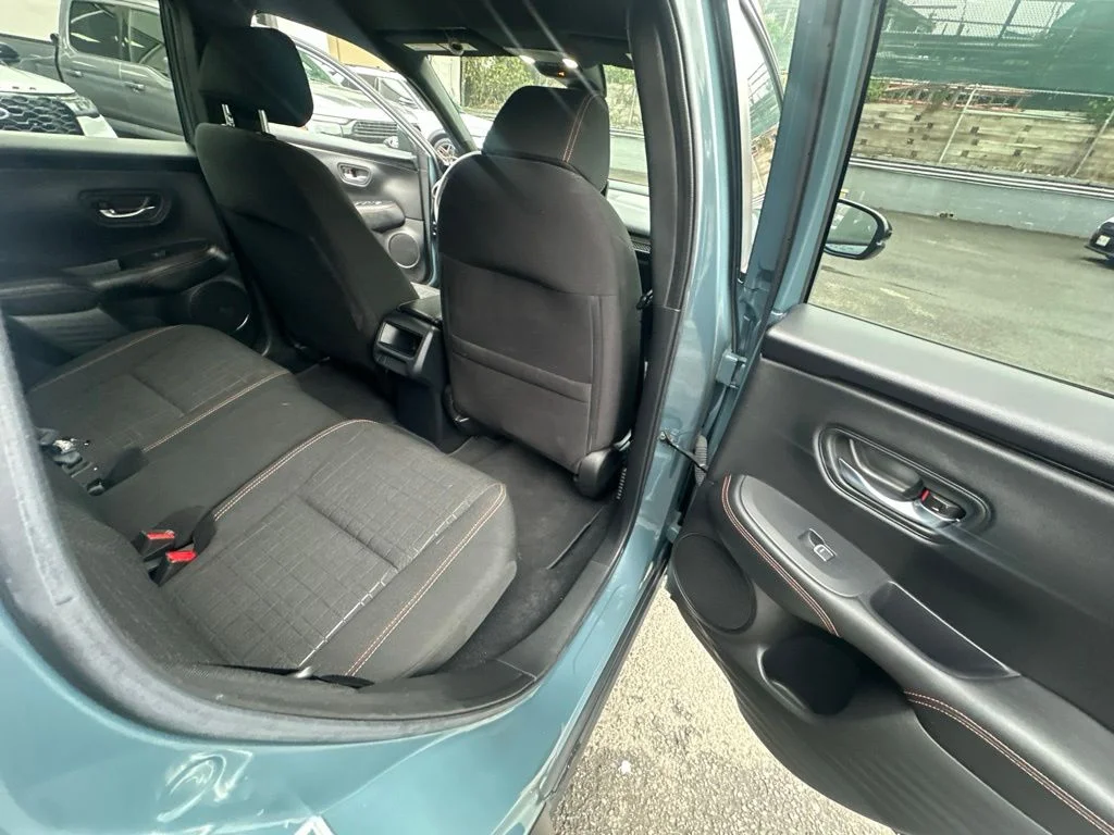 Used 2024  Honda Sport image 30