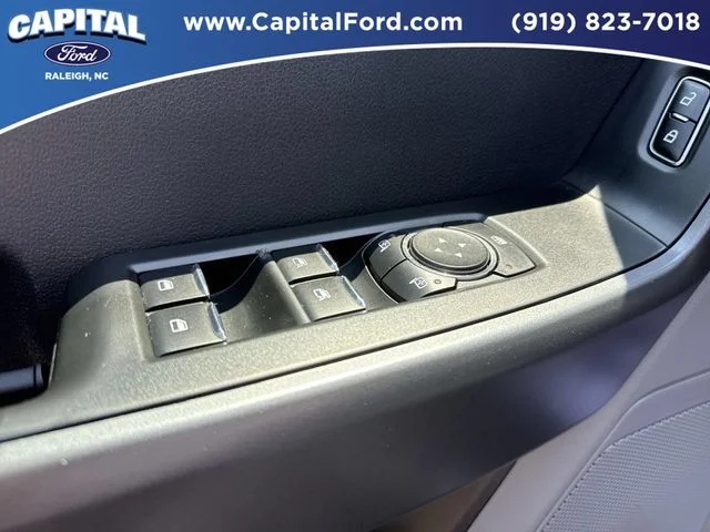 Used 2024 Gray Ford XLT image 20