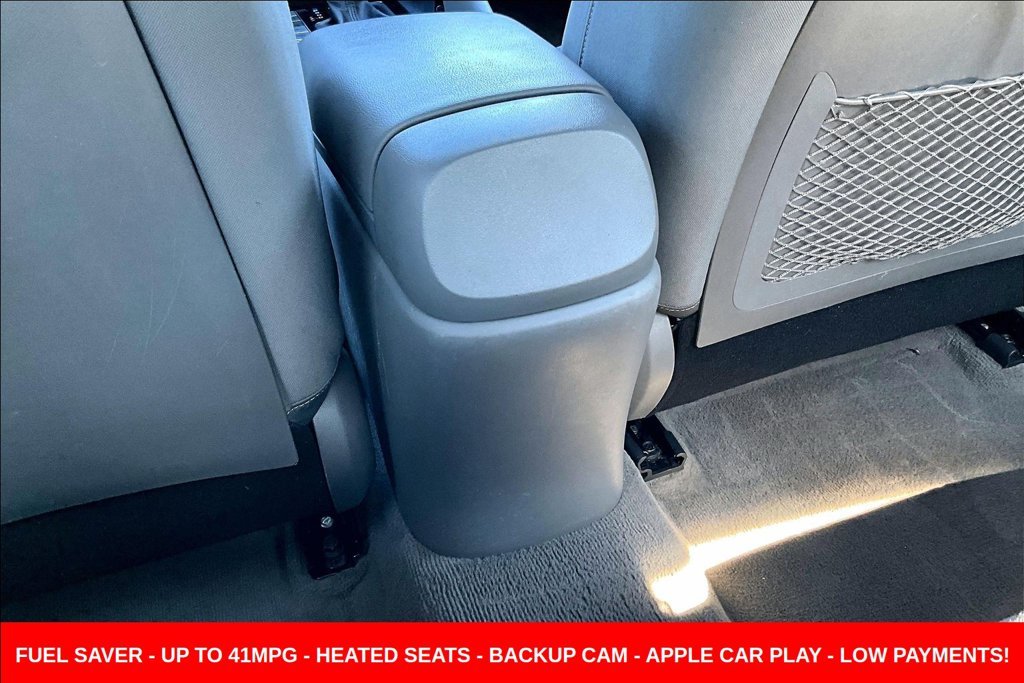 Used 2022 Gray Hyundai SEL image 10