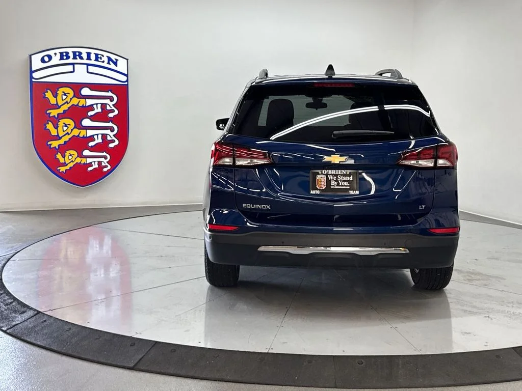 Used 2022 Blue Chevrolet LT image 11