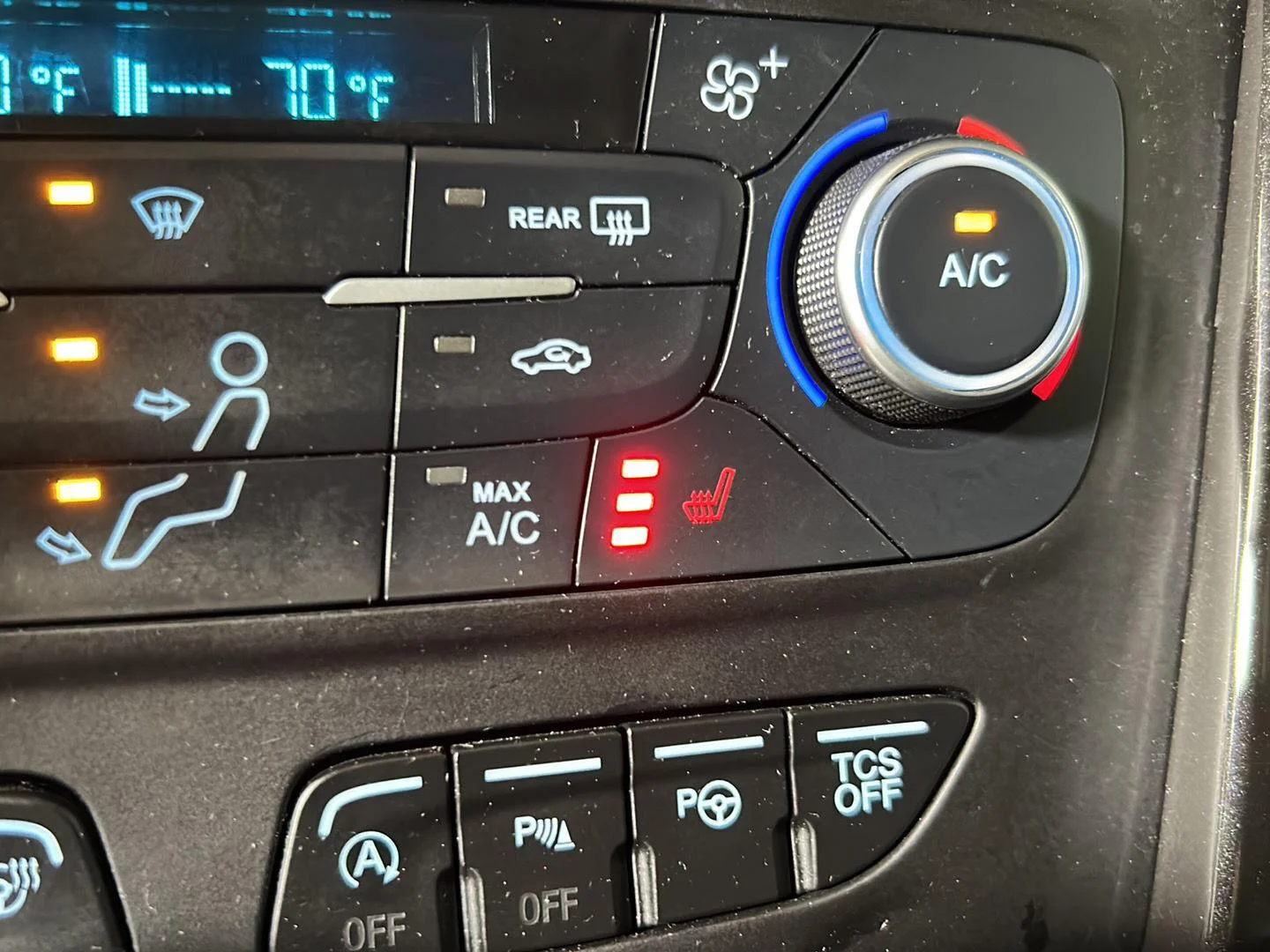 Used 2018 Shadow Black Ford Titanium image 25