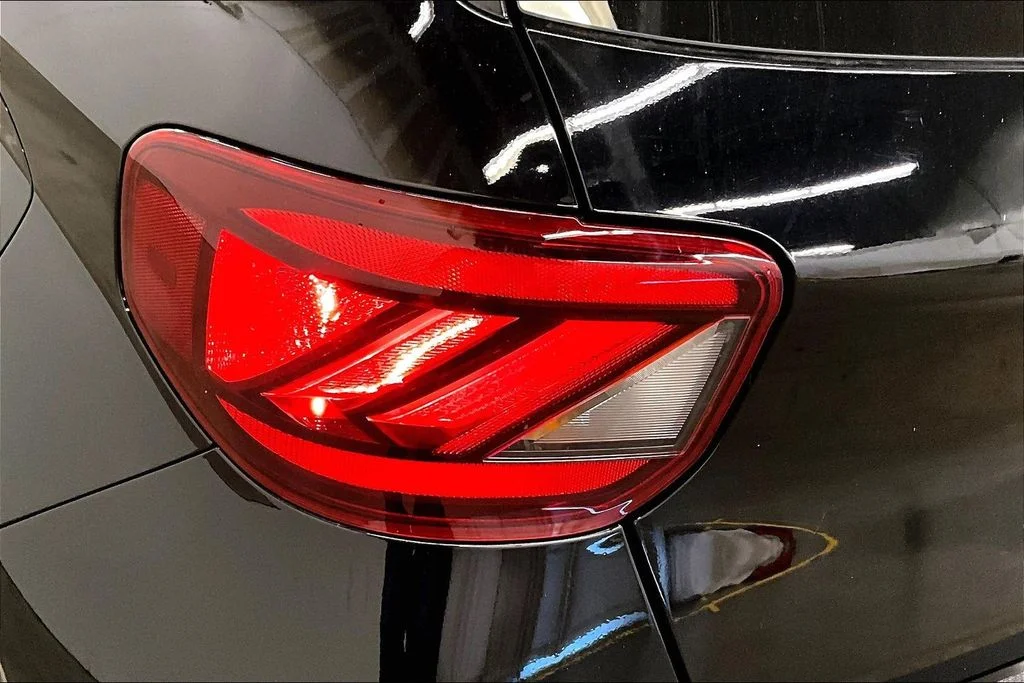 Certified Used 2023 Black Hyundai SEL image 23