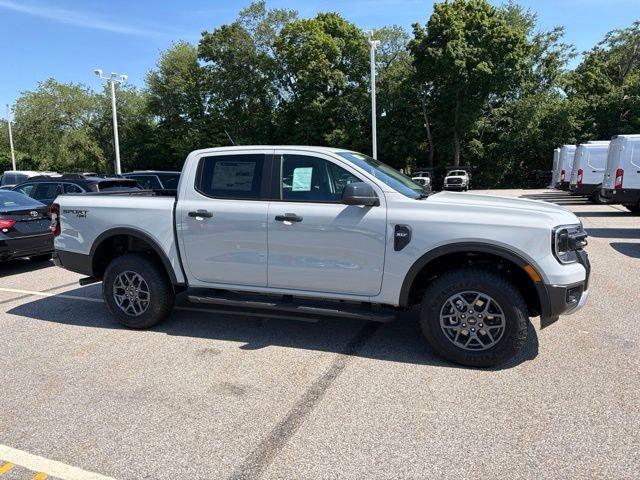 New 2026 Avalanche Ford XLT image 2