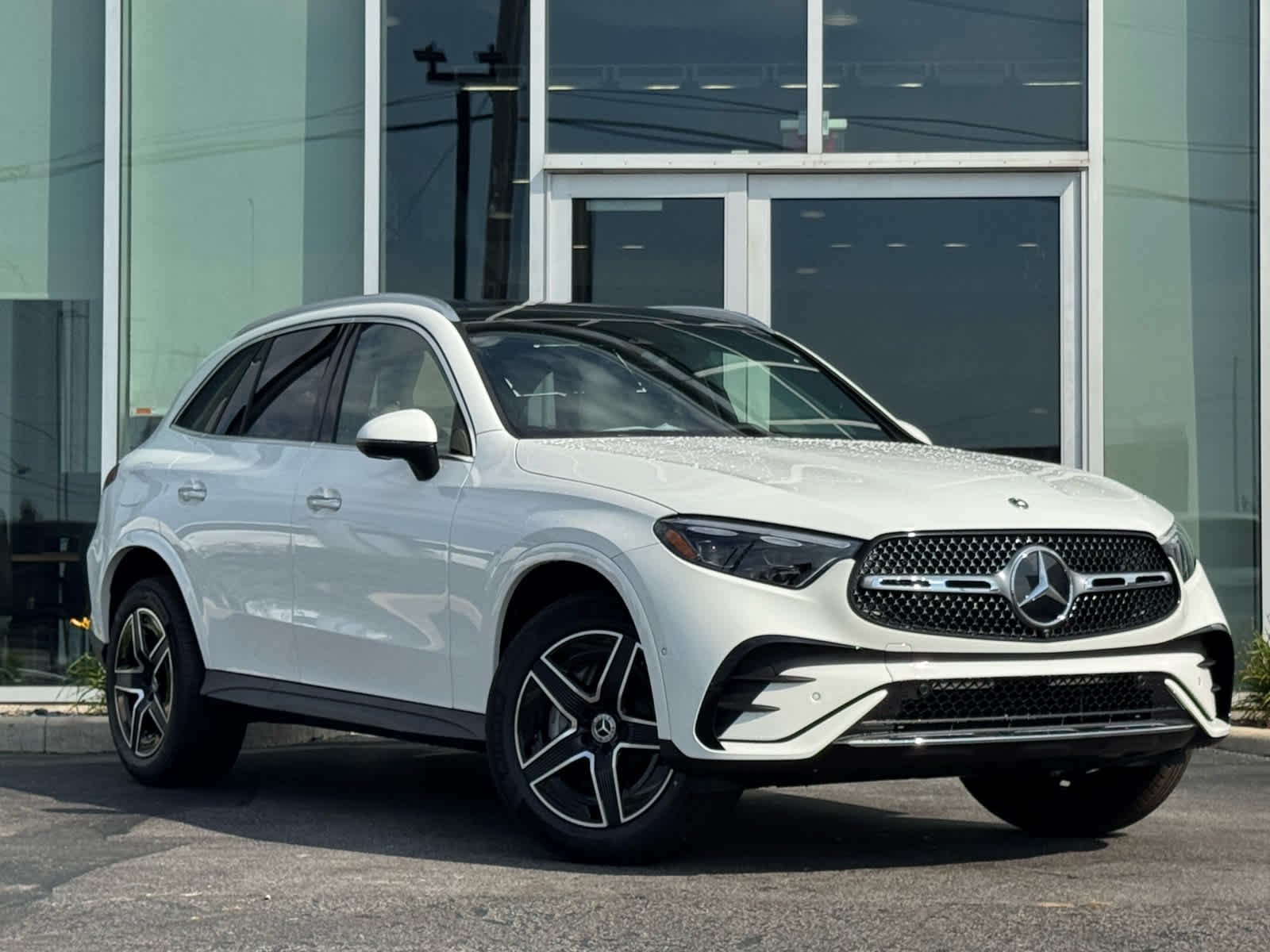 2027 Mercedes-Benz GLC Base