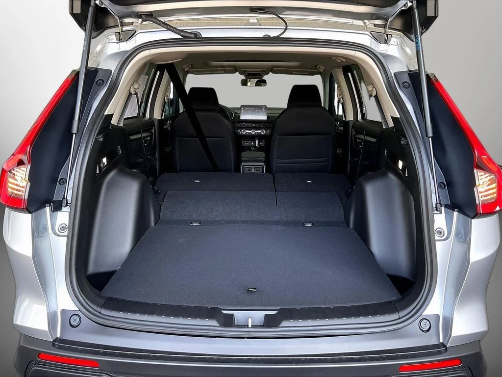 New 2026 Solar Silver Metallic Honda AWD EX image 7