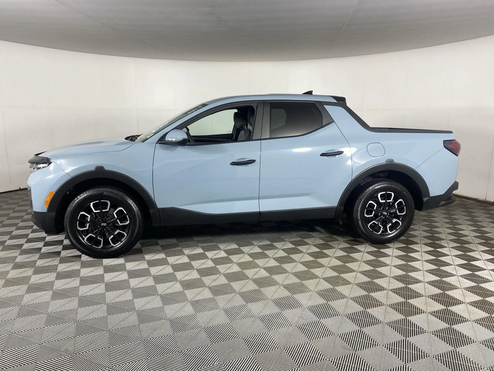 Used 2023 Blue Stone Hyundai SEL image 7