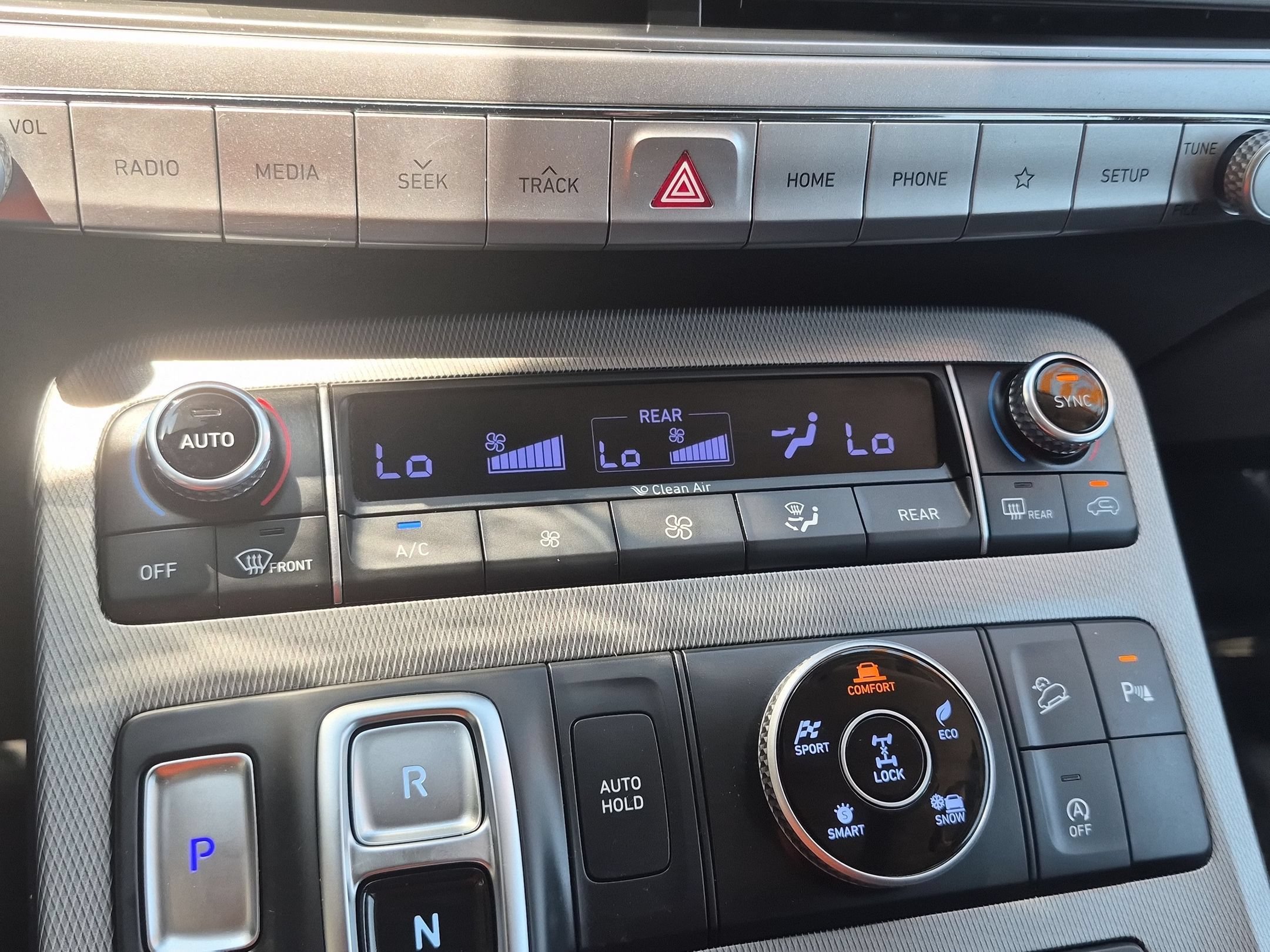 Used 2020 Rainforest Hyundai SEL AWD image 21