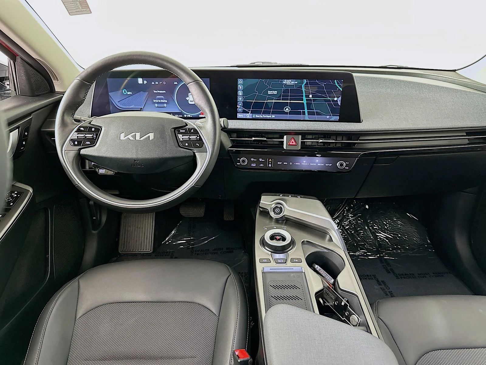 Used 2024 Runway Red Kia Light image 23
