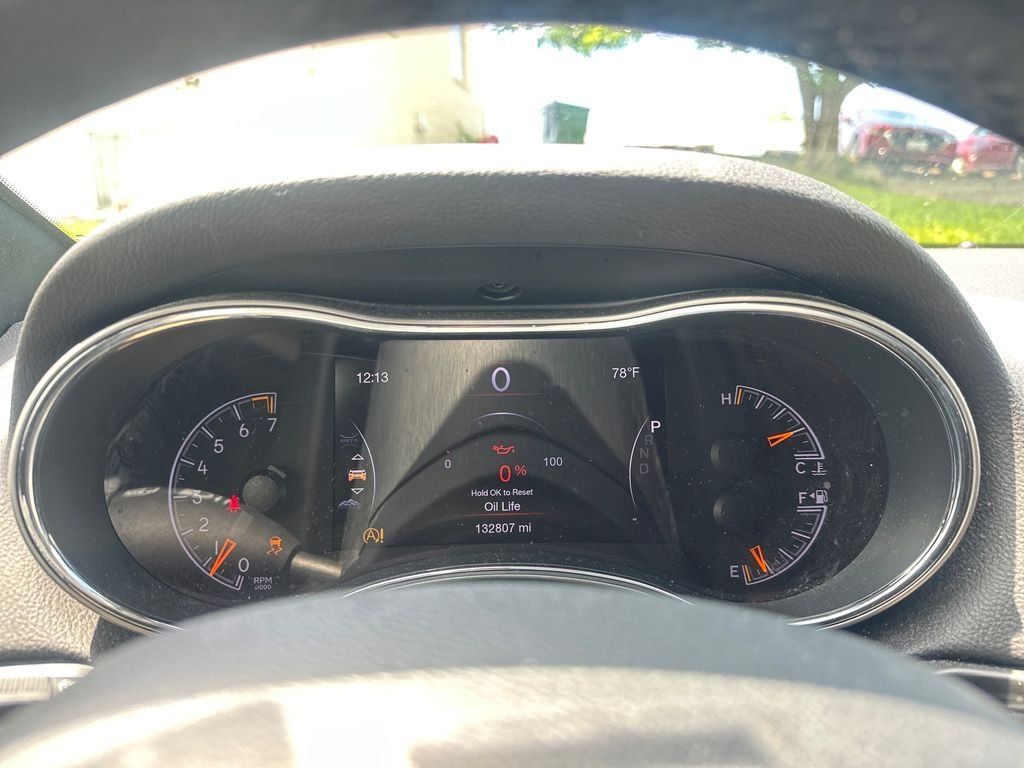Used 2019 Black Jeep Limited image 18