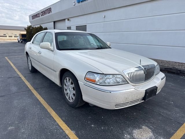 2007 Lincoln Town Car Signature Limited