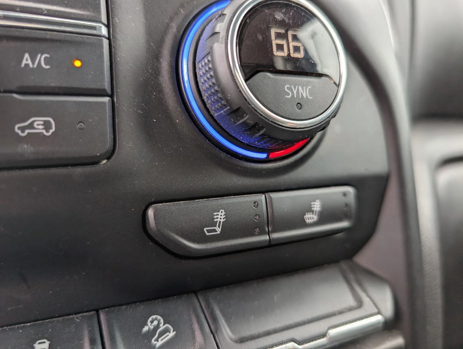 Used 2021 BLACK Chevrolet RST image 16