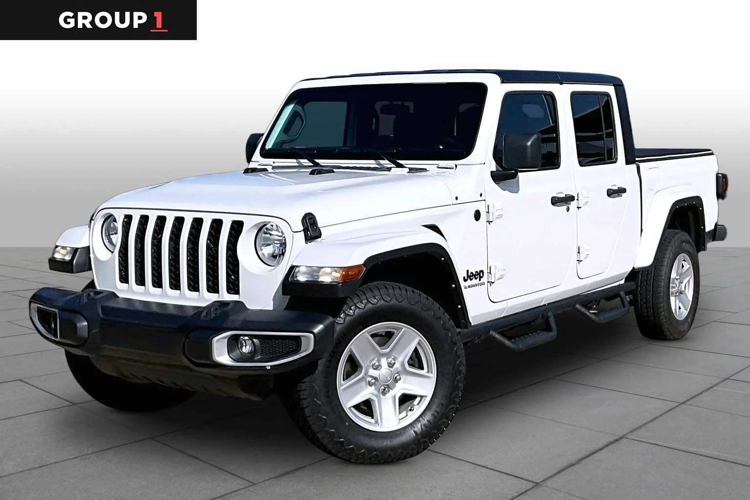 2022 Jeep Gladiator Sport S's photo