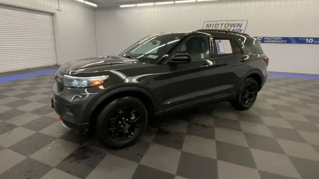 Used 2023 Forged Green Metallic Ford Timberline image 4