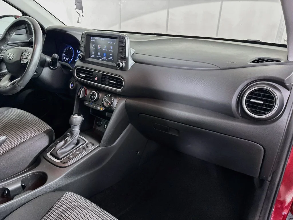 Used 2019 Red Hyundai SEL image 34