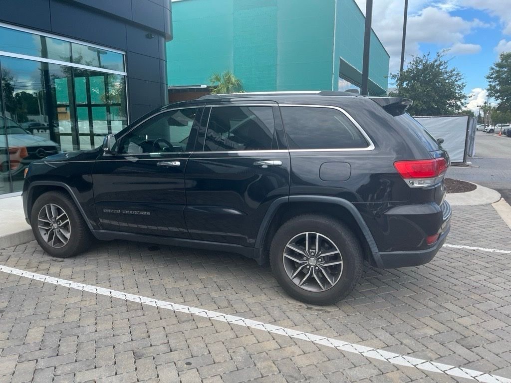 Used 2018 Black Jeep Limited image 6