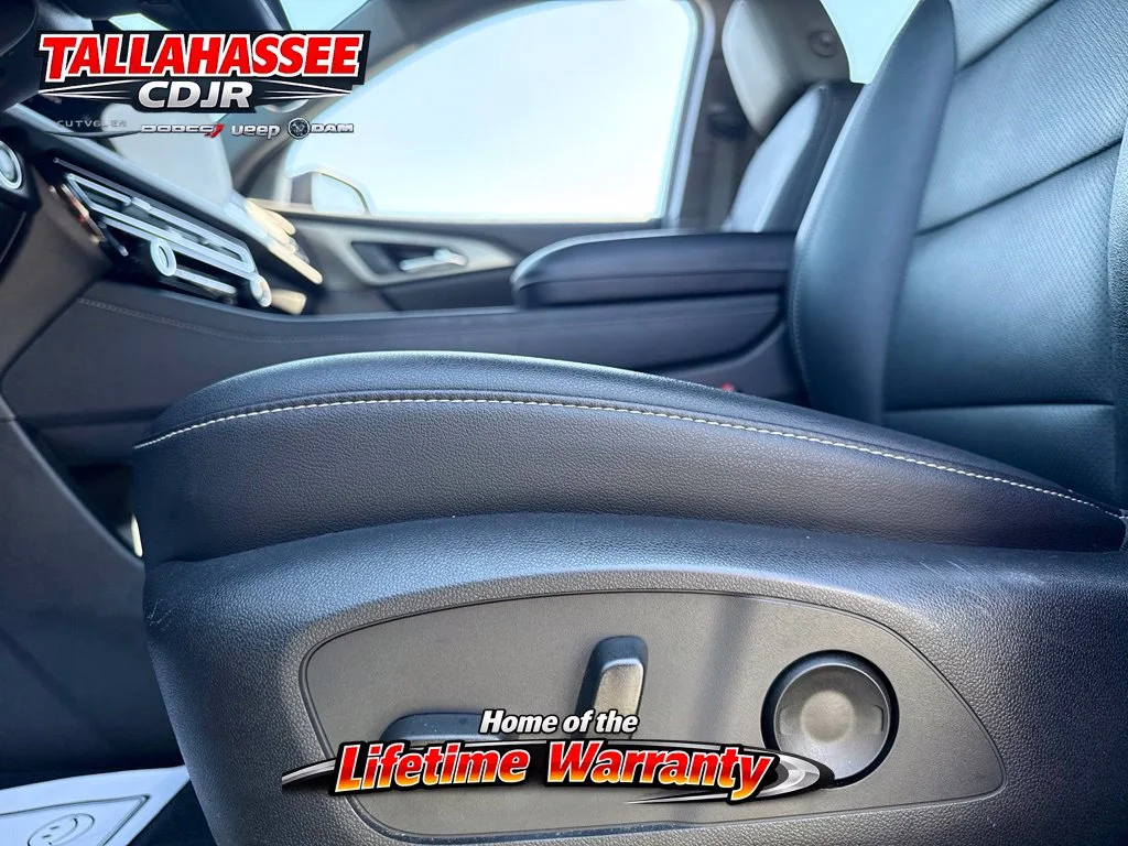 Used 2025 Sterling Gray Metallic Chevrolet LT image 18