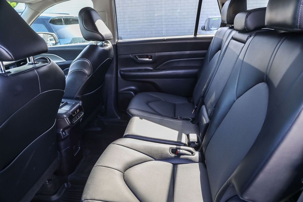 2024 Toyota Grand Highlander XLE - Photo 16