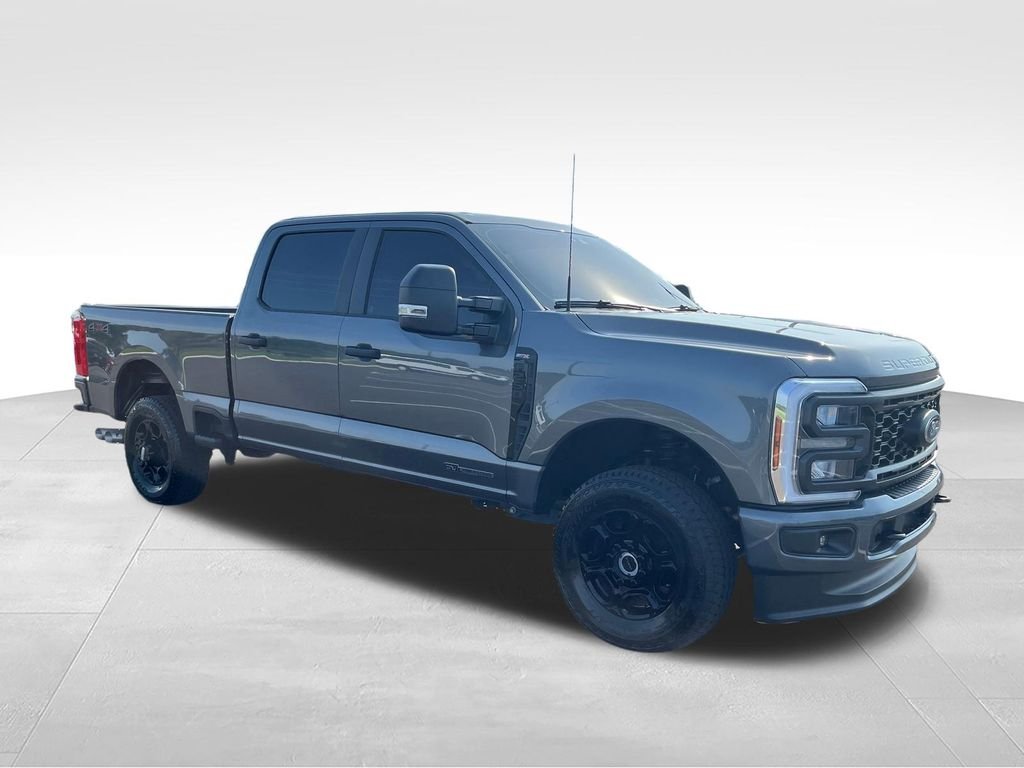 Used 2026 Gray Ford XL image 7