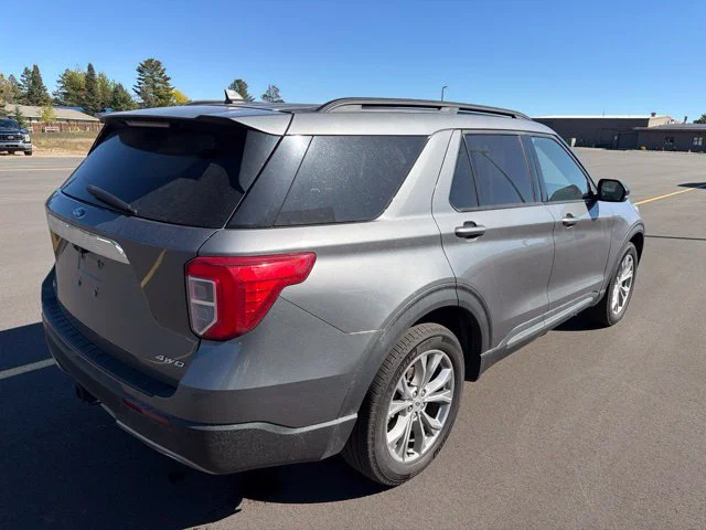 Used 2024 Carbonized Gray Metallic Ford XLT image 5