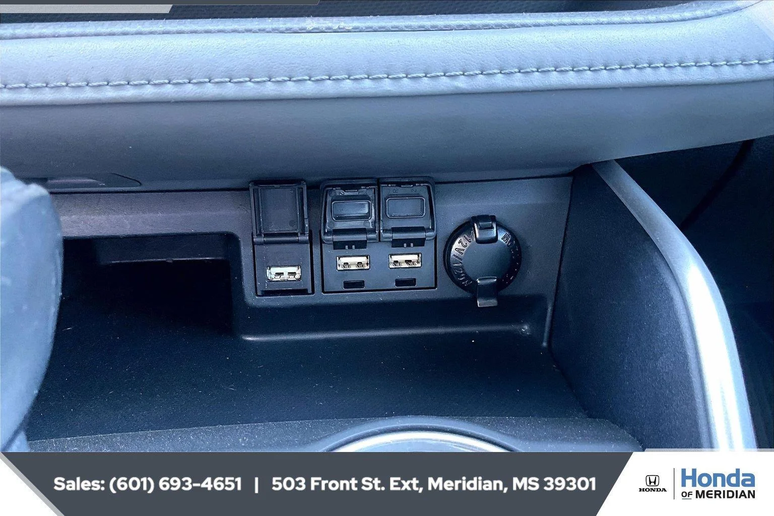Used 2021 Magnetic Gray Metallic Toyota XLE image 24