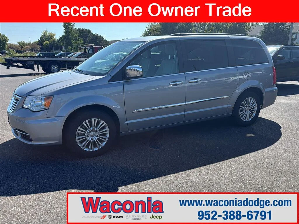 Used 2015 Billet Silver Metallic Clearcoat Chrysler Touring-L image 1