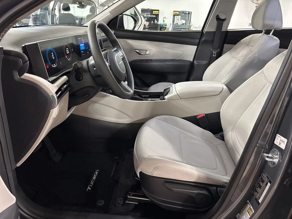Used 2026 Gray Hyundai SE image 25