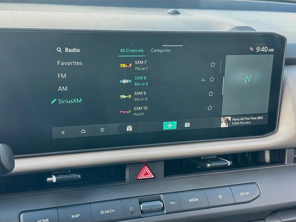 New 2027 Iceberg Green Kia S image 14