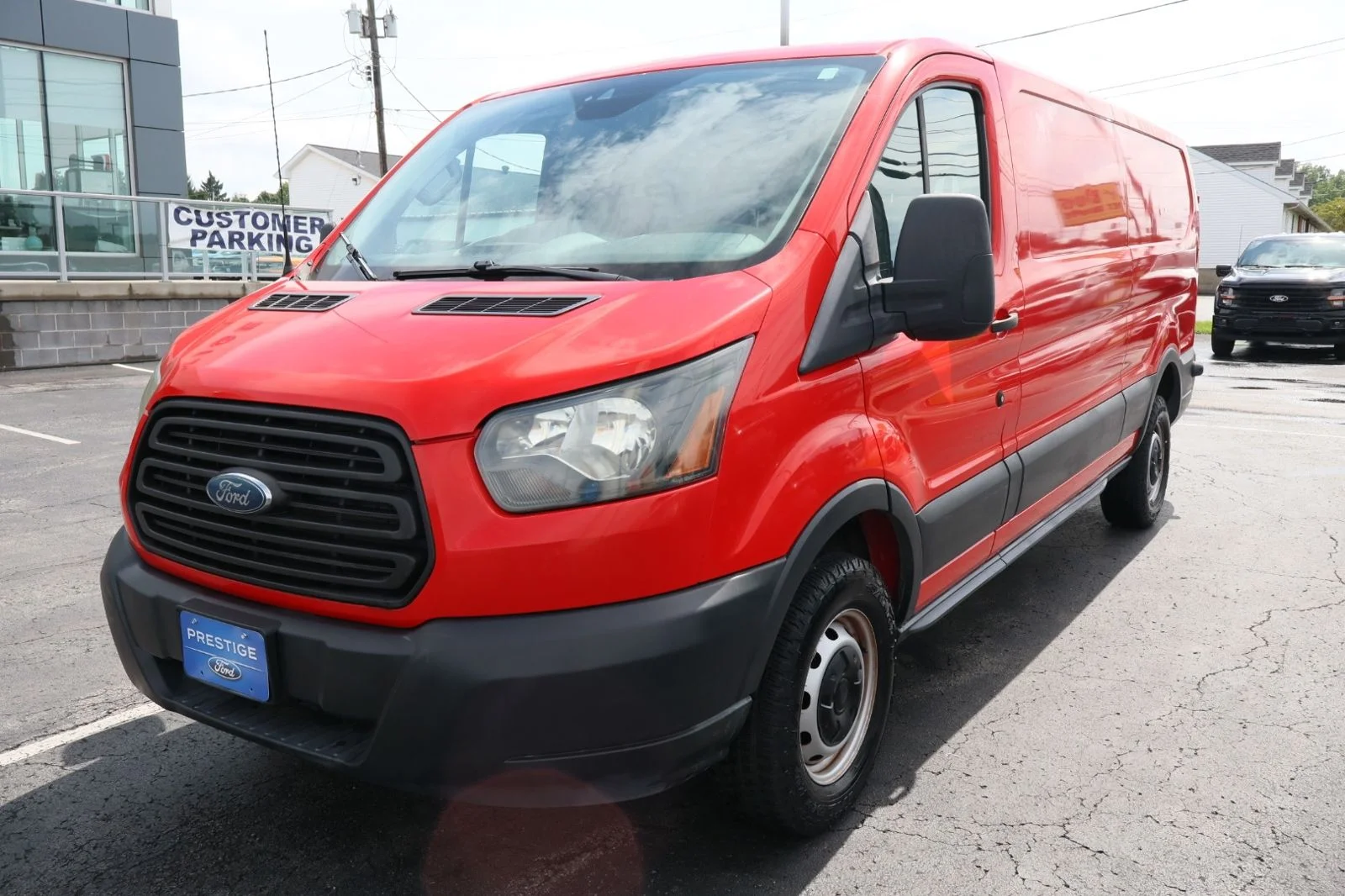Used 2016 Race Red Ford Base image 1