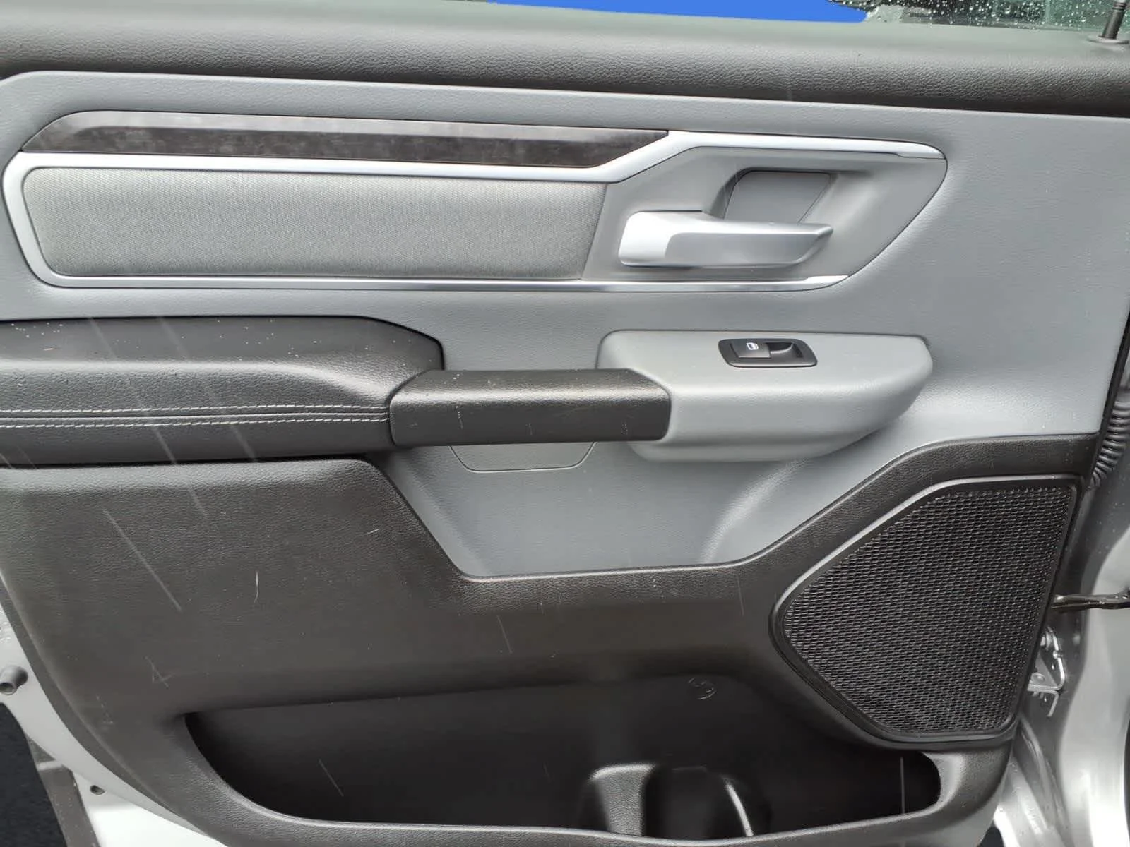 Used 2022 Billet Silver Metallic Clearcoat Ram Big Horn image 9