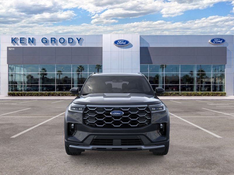 New 2026 Agate Black Metallic Ford Platinum image 7