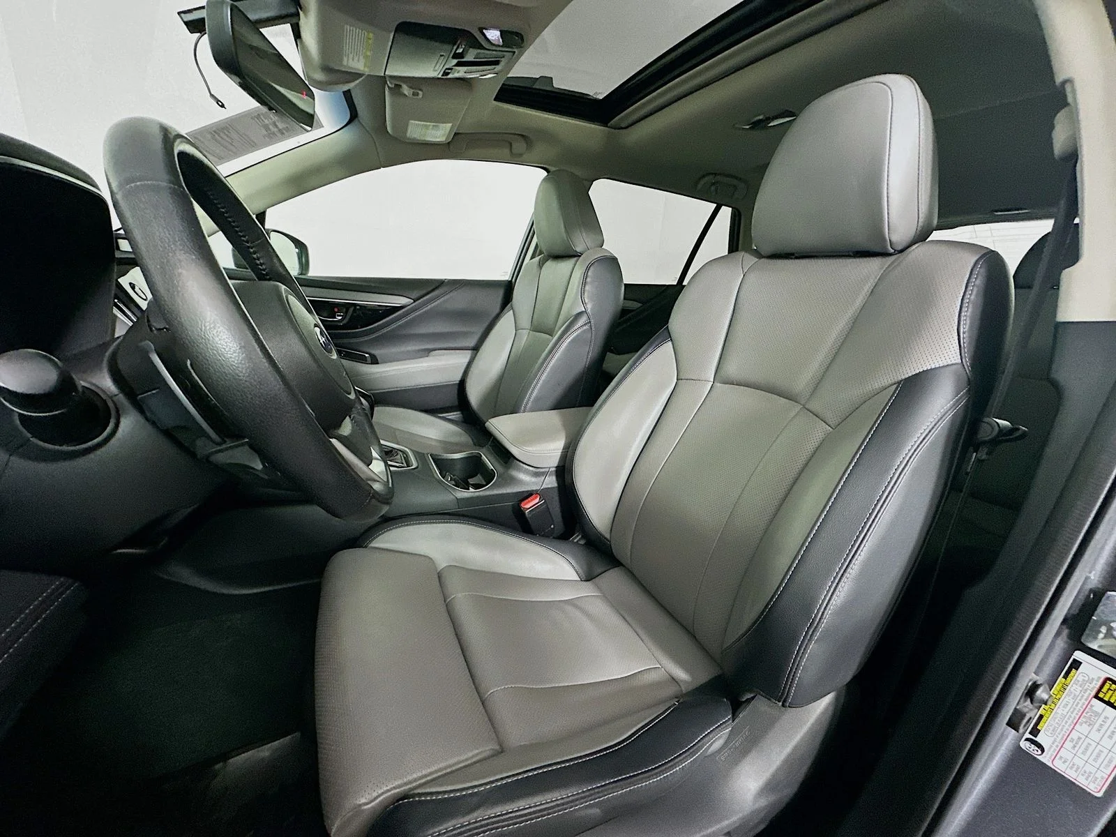 Used 2022 Magnetite Gray Metallic Subaru Limited image 23