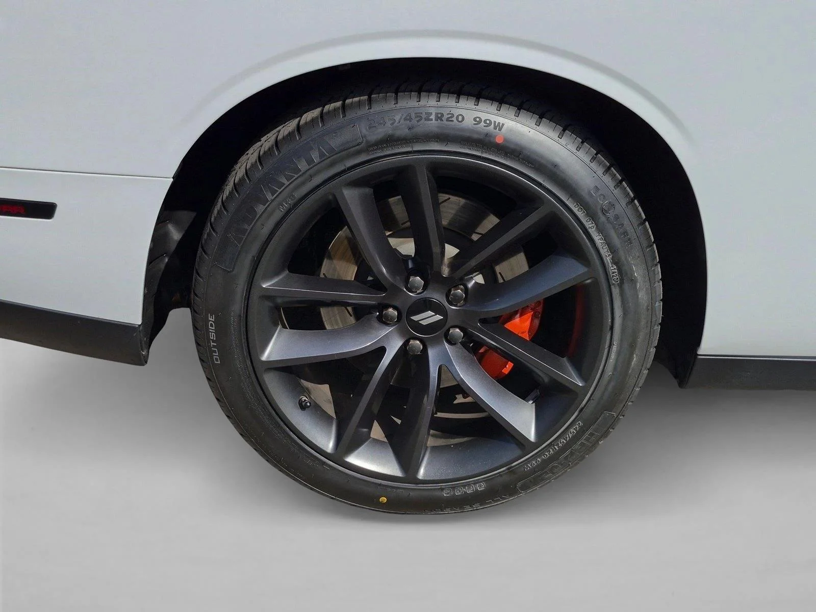 Used 2019 White Knuckle Clearcoat Dodge R/T Scat Pack image 19